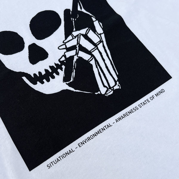 NEW! SKULLPHONE Center Tee - White